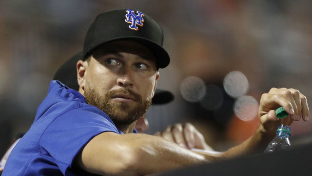 NEW YORK, NEW YORK - AUGUST 13: Jacob deGrom #48 of the New York Mets looks on against the Los Angeles Dodgers at Citi Field on August 13, 2021 in New York City. The Dodgers defeated the Mets 6-5 in ten innings.