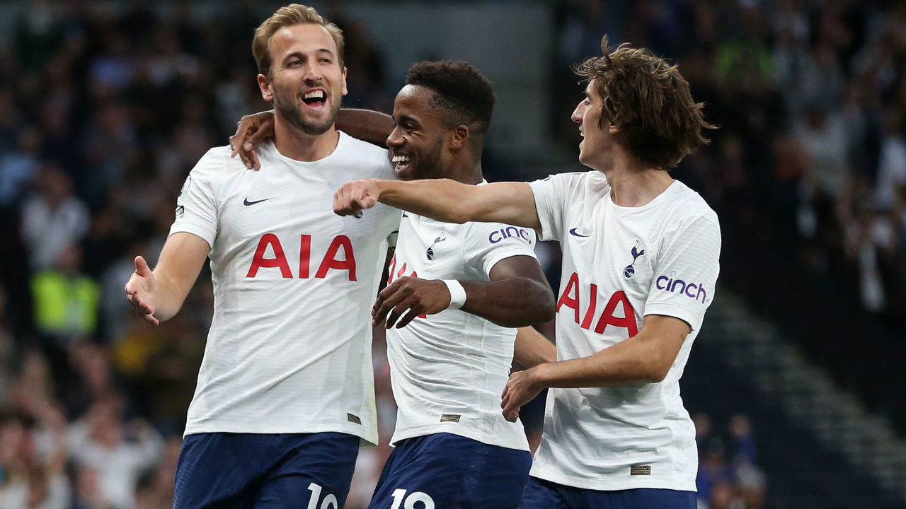 LONDON, ENGLAND - AUGUST 26: Harry Kane of Tottenham Hotspur celebrates with Ryan Sessegnon and Bryan Gil after scoring their team's first goal during the UEFA Conference League Play-Offs Leg Two match between Tottenham Hotspur and Pacos de Ferreira at on August 26, 2021 in London, England.