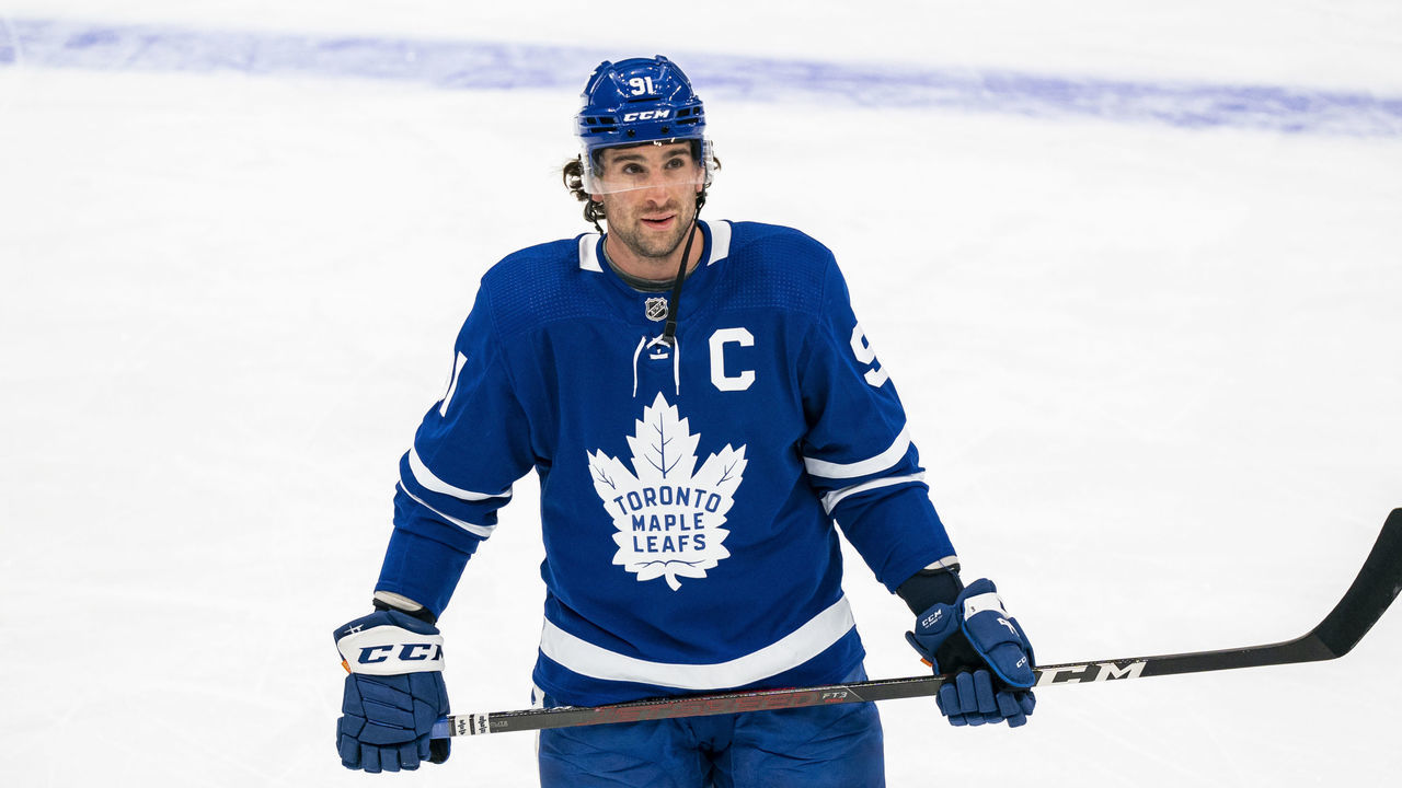 TORONTO, ON - MAY 6: John Tavares #91 of the Toronto Maple Leafs warms up before facing the Montreal Canadiens at the Scotiabank Arena on May 6, 2021 in Toronto, Ontario, Canada.