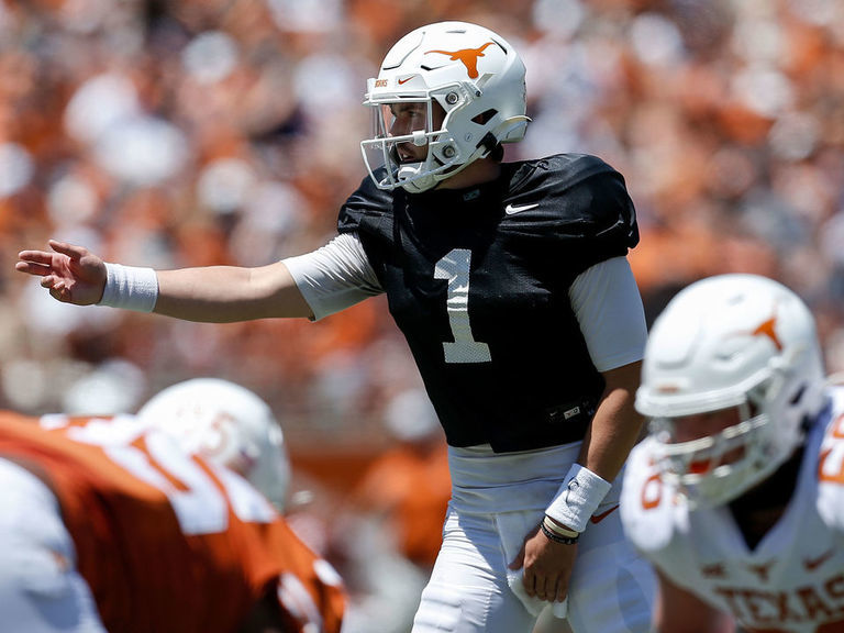 Report: Hudson Card Wins Texas' QB Battle | TheScore.com