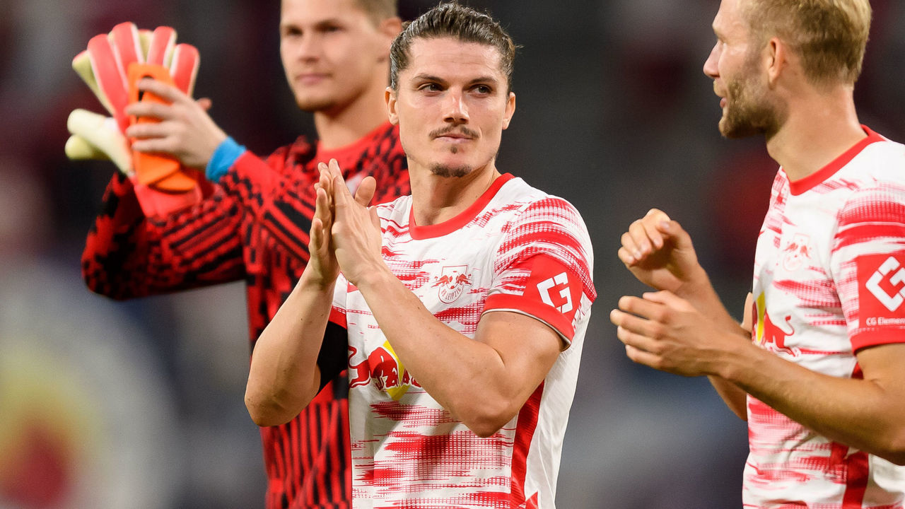 LEIPZIG, GERMANY - AUGUST 20: (BILD ZEITUNG OUT) Marcel Sabitzer of RB Leipzig celebrate after winning during the Bundesliga match between RB Leipzig and VfB Stuttgart at Red Bull Arena on August 20, 2021 in Leipzig, Germany.