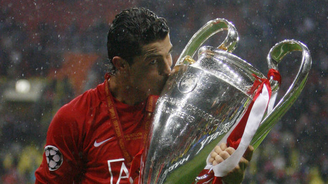 Cristiano Ronaldo of Manchester United kisses the Champions League Trophy