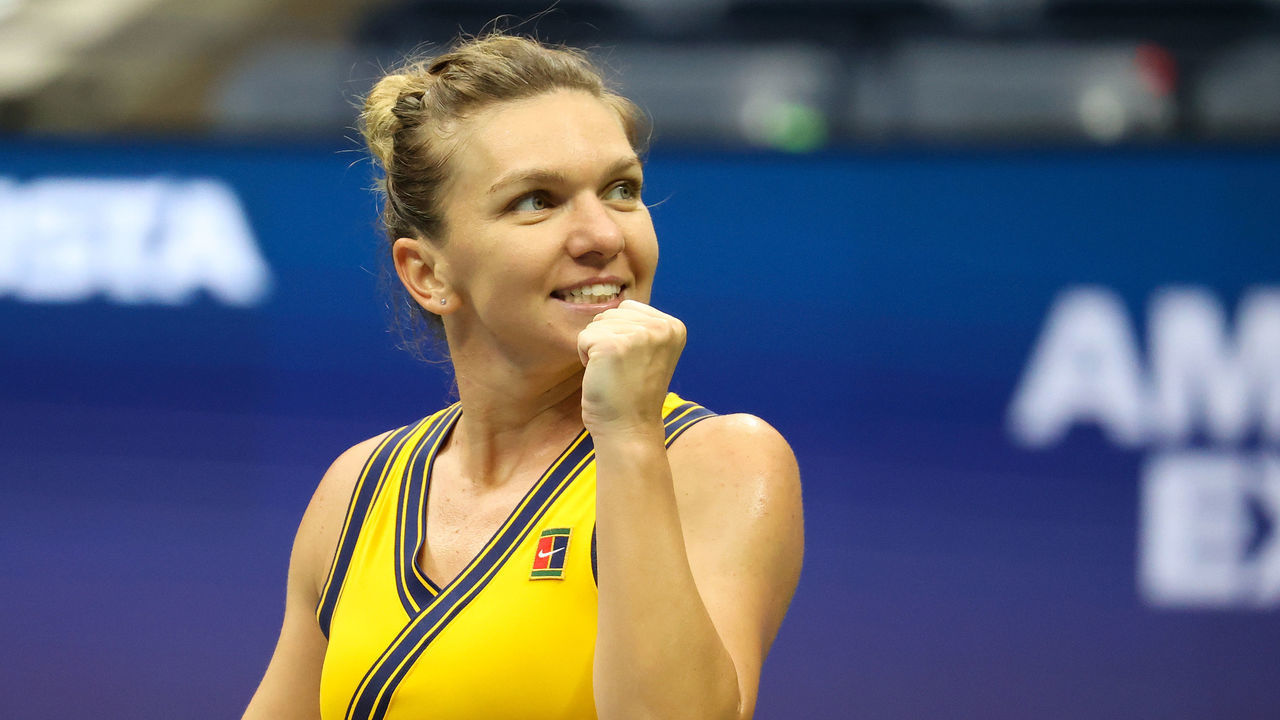 NEW YORK, NEW YORK - SEPTEMBER 01: Simona Halep of Romania celebrates match point against Kristina Kucova of Slovakia during her Women's Singles second round match on Day Three of the 2021 US Open at the Billie Jean King National Tennis Center on September 01, 2021 in the Flushing neighborhood of the Queens borough of New York City.