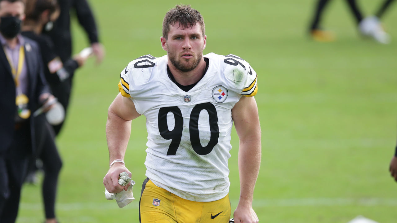 JACKSONVILLE, FL - NOVEMBER 22: Pittsburgh Steelers Linebacker T.J. Watt (90) during the game between the Pittsburgh Steelers and the Jacksonville Jaguars on November 22, 2020 at TIAA Bank Field in Jacksonville, Fl.