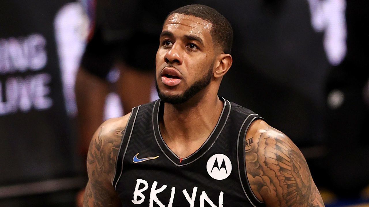 NEW YORK, NEW YORK - APRIL 10: LaMarcus Aldridge #21 of the Brooklyn Nets watches his shot in the first half against the Los Angeles Lakers at Barclays Center on April 10, 2021 in the Brooklyn borough of New York City.