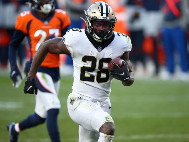 Saints release running back Latavius Murray