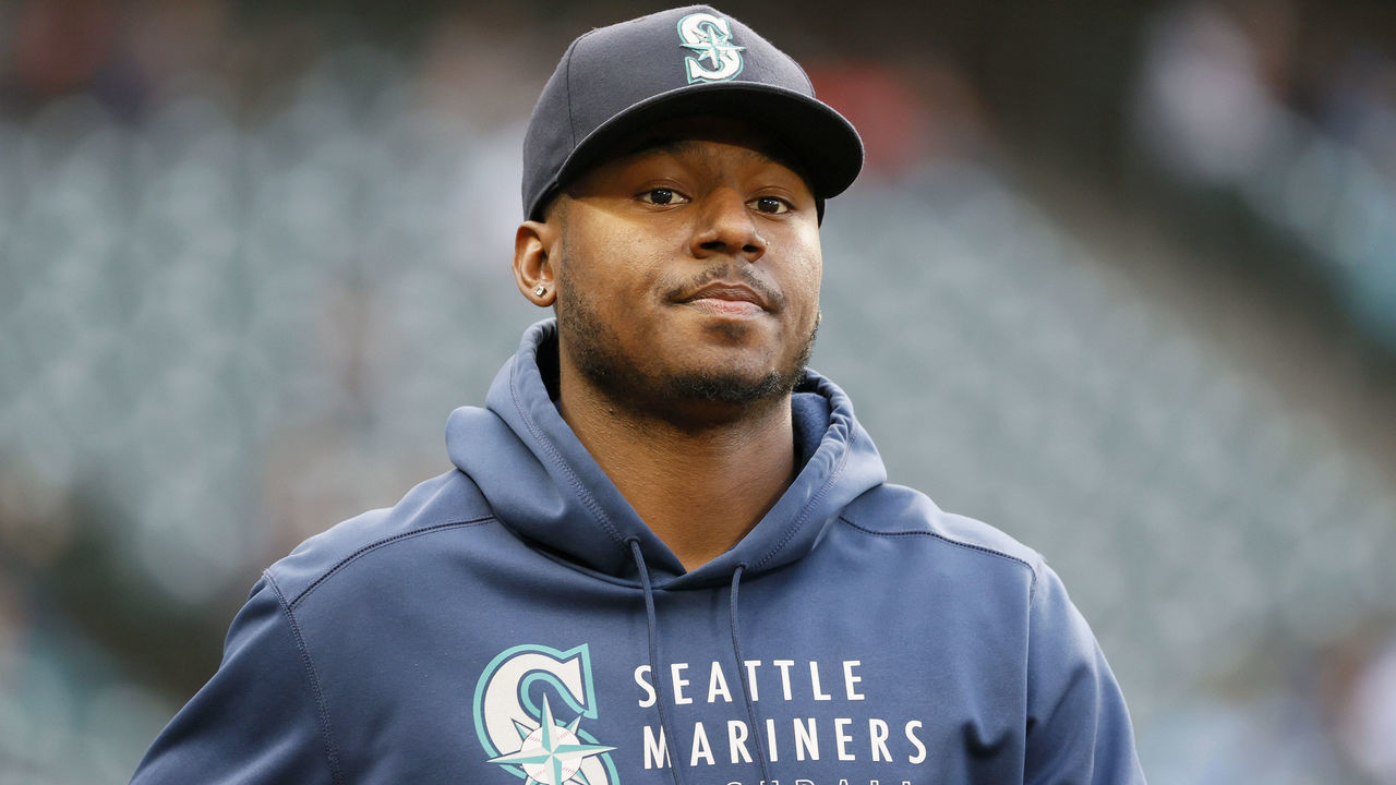 SEATTLE, WASHINGTON - AUGUST 31: Kyle Lewis #1 of the Seattle Mariners looks on before the game against the Houston Astros at T-Mobile Park on August 31, 2021 in Seattle, Washington.