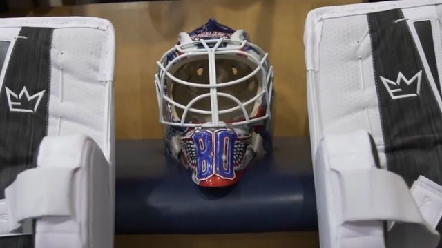 Merzlikins' new mask pays tribute to Kivlenieks
