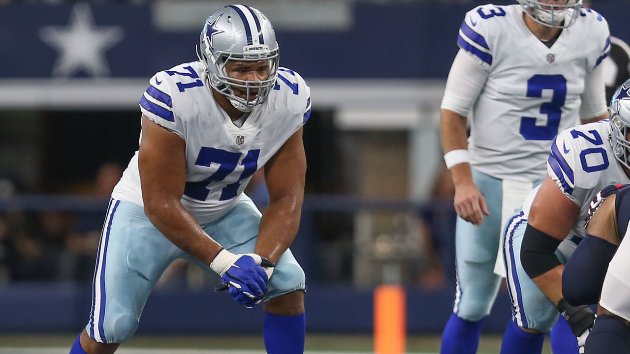 ARLINGTON, TX - AUGUST 21: Dallas Cowboys offensive tackle La'el Collins (71) lines up during the game between the Dallas Cowboys and the Houston Texans on August 21, 2021 at AT&T Stadium in Arlington, TX.