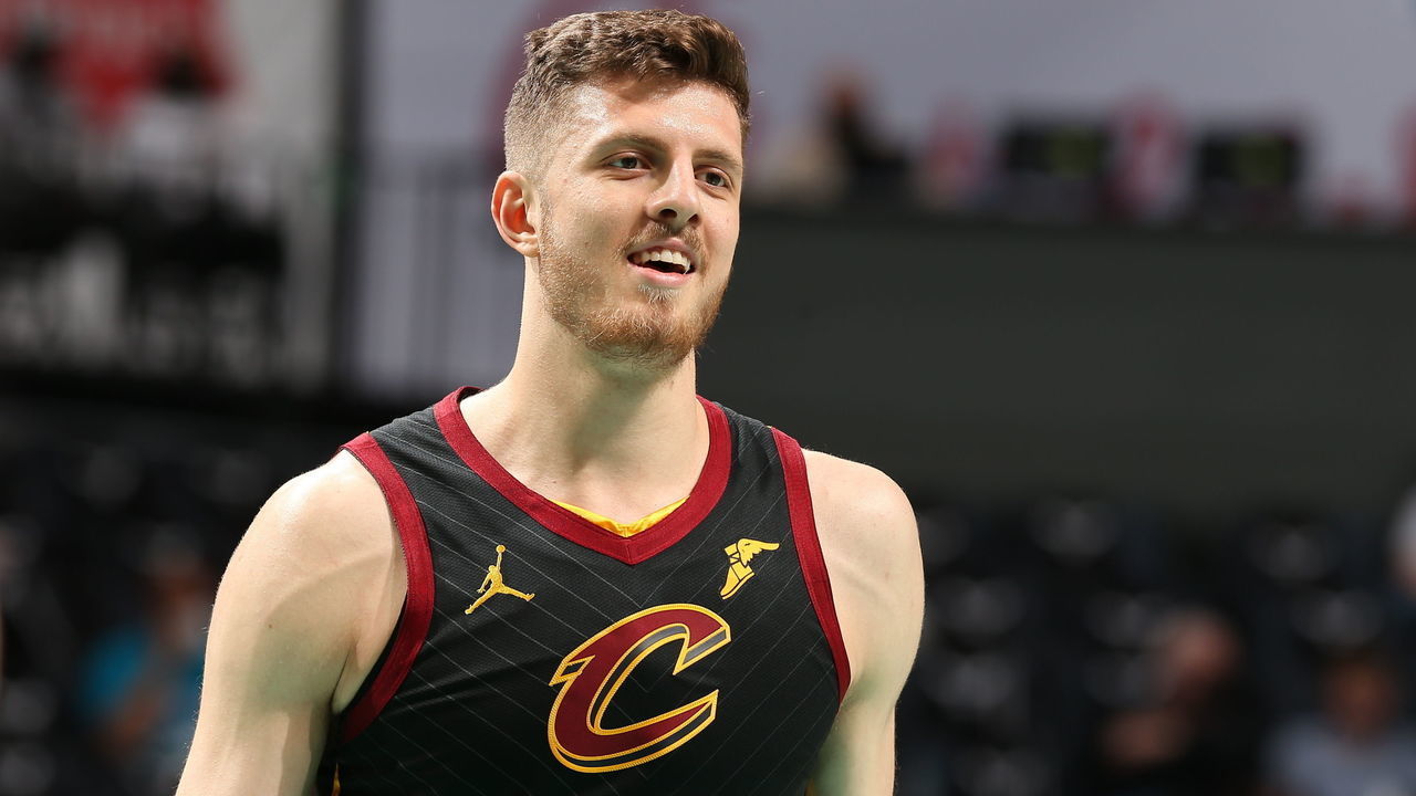 CHARLOTTE, NC - APRIL 23: Isaiah Hartenstein #55 of the Cleveland Cavaliers smiles during the game against the Charlotte Hornets on April 23, 2021 at Spectrum Center in Charlotte, North Carolina. Mandatory Copyright Notice: Copyright 2021 NBAE