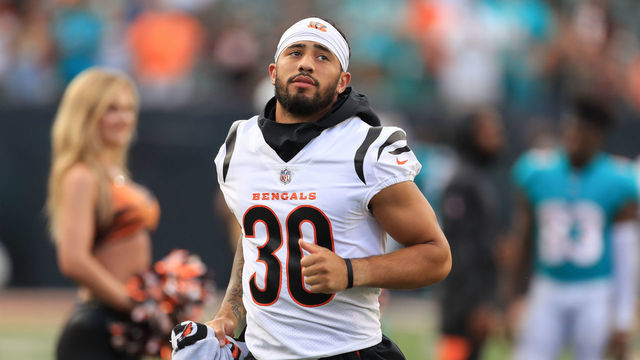 CINCINNATI, OH - AUGUST 29: Cincinnati Bengals free safety Jessie Bates (30) walks off the field after the game against the Miami Dolphins and the Cincinnati Bengals on August 29, 2021, at Paul Brown Stadium in Cincinnati, OH.