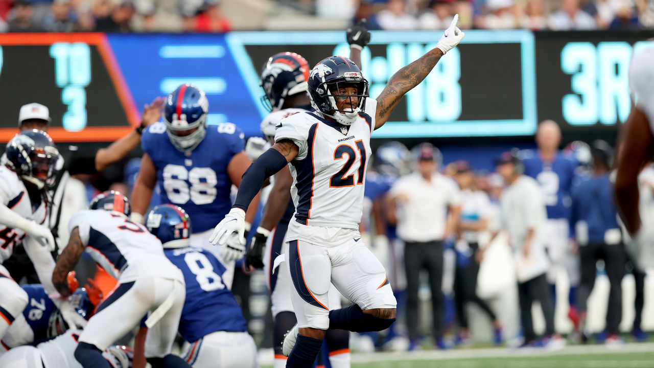 EAST RUTHERFORD, NEW JERSEY - SEPTEMBER 12: Ronald Darby #21 of the Denver Broncos reacts against the New York Giants during the third quarter at MetLife Stadium on September 12, 2021 in East Rutherford, New Jersey.