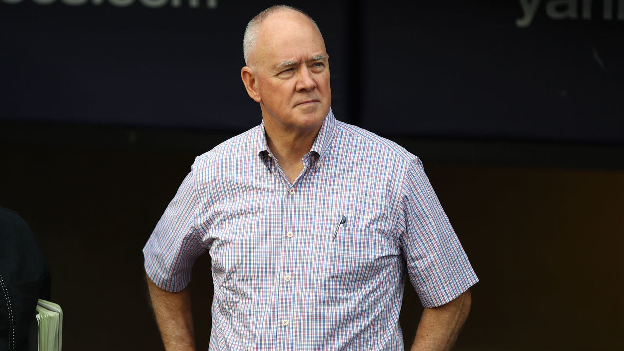 NEW YORK, NY - AUGUST 14: New York Mets General Manager Sandy Alderson looks on from the dugout during batting practice ahead of the game against the New York Yankees at Yankee Stadium on Monday, August 14, 2017 in the Bronx borough of New York City.