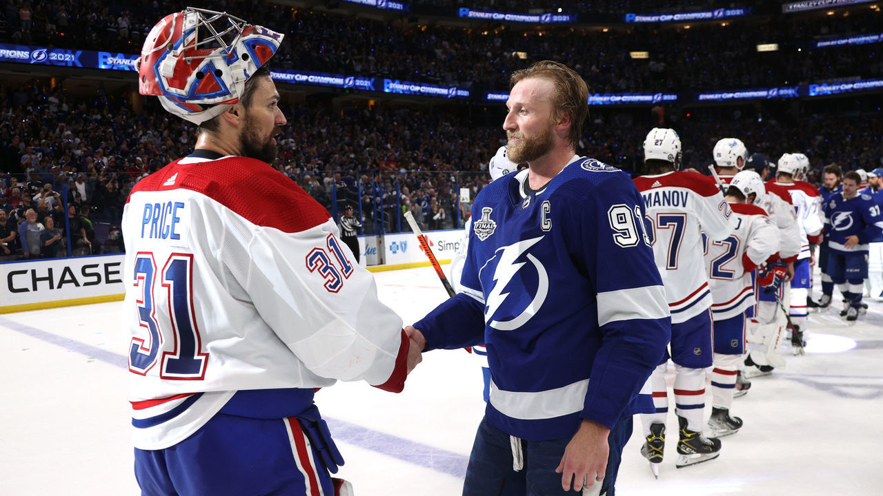 TAMPA, FLORIDA - JULY 07: Goaltender Carey Price #31 of the Montreal Canadiens and Steven Stamkos #91 of the Tampa Bay Lightning shake hands after the Tampa Bay Lightning 1-0 victory in Game Five of the 2021 Stanley Cup Final to win the series four games to one against the Montreal Canadiens at Amalie Arena on July 07, 2021 in Tampa, Florida.