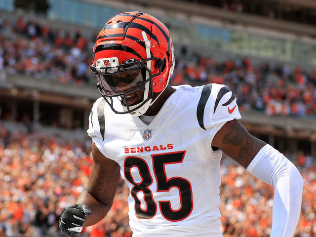 CINCINNATI, OH - SEPTEMBER 12: Cincinnati Bengals wide receiver Tee Higgins (85) celebrates after scoring a touchdown during the game against the Minnesota Vikings and the Cincinnati Bengals on September 12, 2021, at Paul Brown Stadium in Cincinnati, OH.