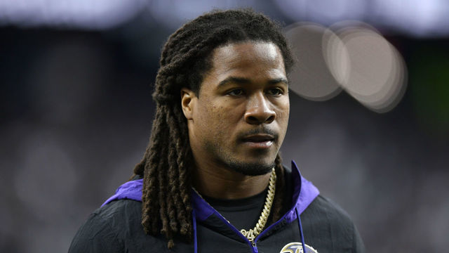 LAS VEGAS, NEVADA - SEPTEMBER 13: Running back Devonta Freeman of the Baltimore Ravens looks on before a game against the Las Vegas Raiders at Allegiant Stadium on September 13, 2021 in Las Vegas, Nevada. The Raiders defeated the Ravens 33-27 in overtime.