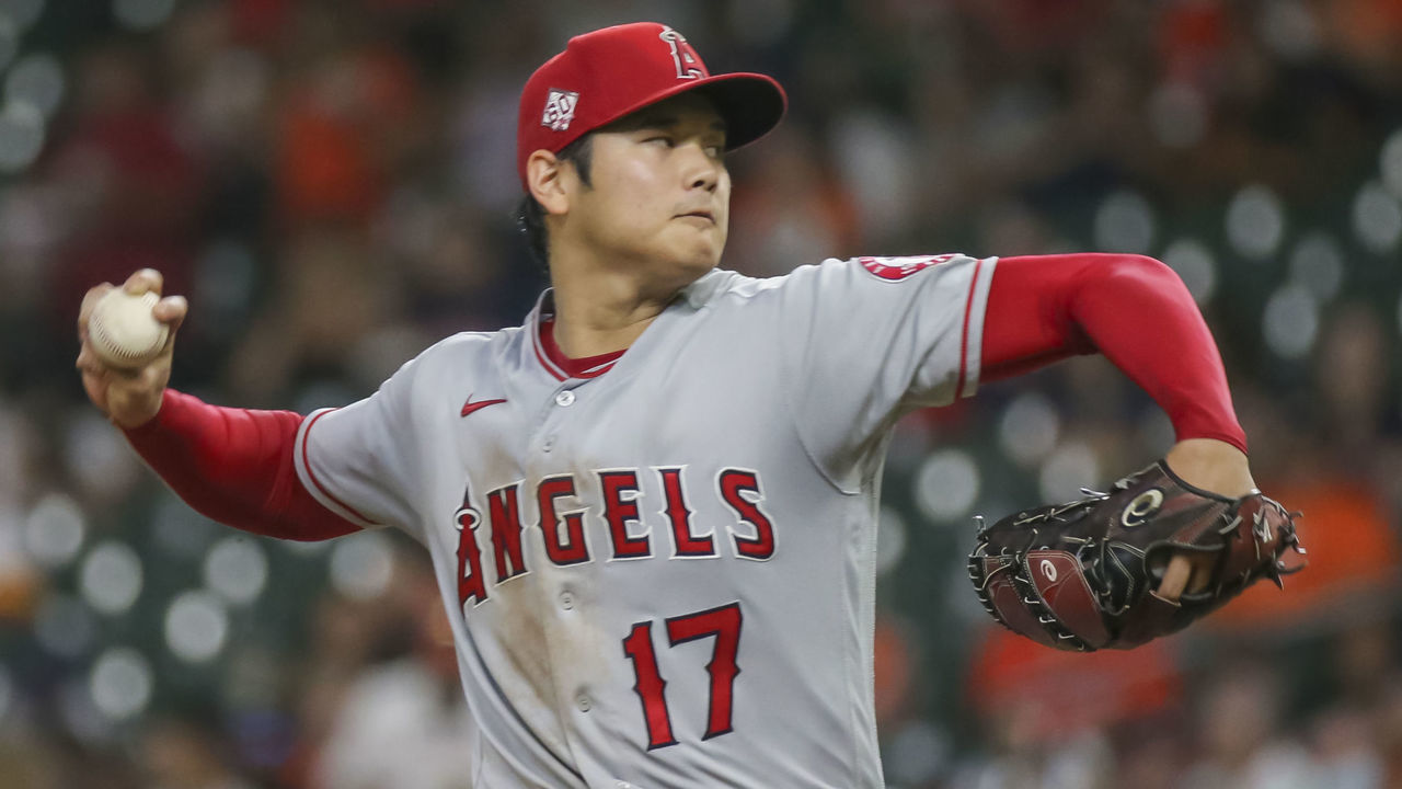 HOUSTON, TX - SEPTEMBER 10: Los Angeles Angels starting pitcher Shohei Ohtani (17) throws a pitch in the bottom of the third inning during the baseball game between the Los Angeles Angels and Houston Astros on September 10, 2021 at Minute Maid Park in Houston, Texas.