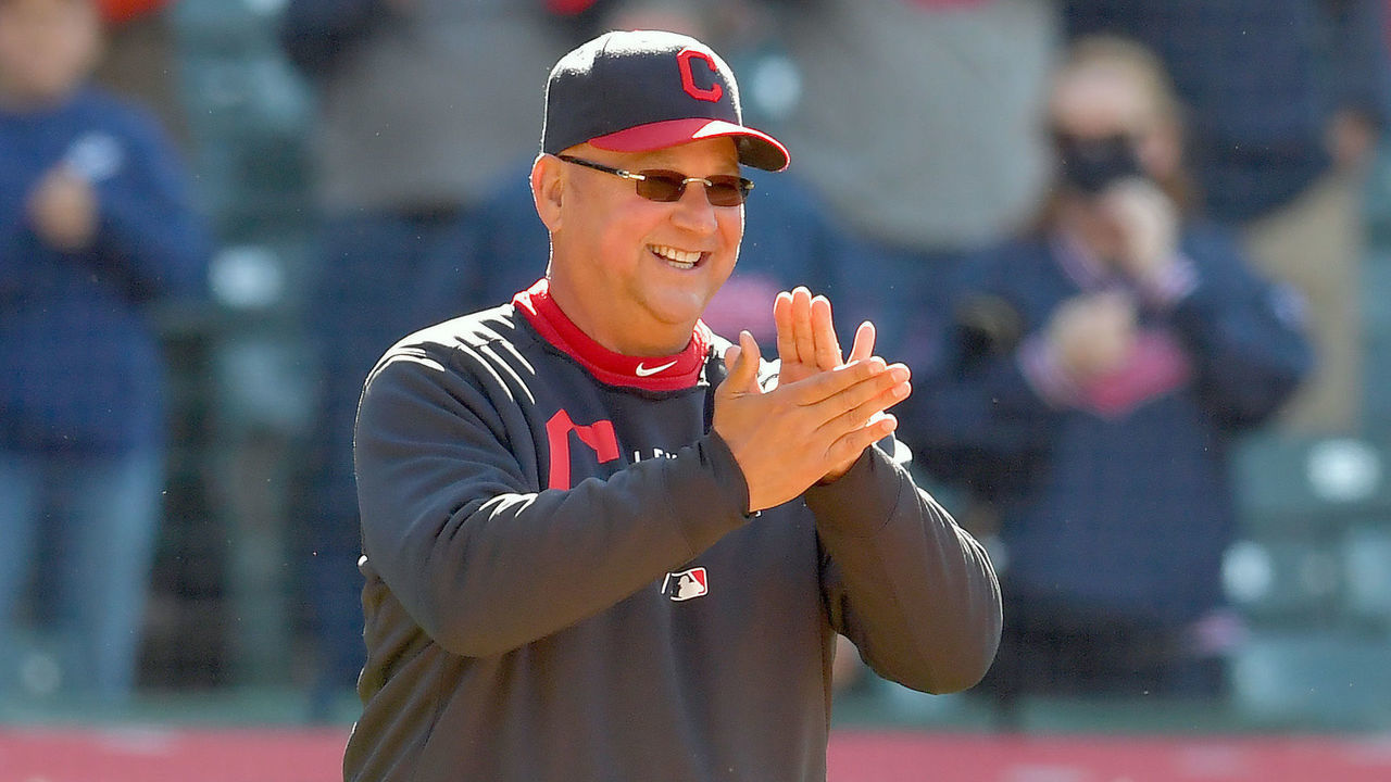 CLEVELAND, OHIO - MAY 12: Manager Terry Francona #77 of the Cleveland Indians applauds his team after they defeated the Chicago Cubs at Progressive Field on May 12, 2021 in Cleveland, Ohio. The Indians defeated the Cubs 2-1 in 10 innings.