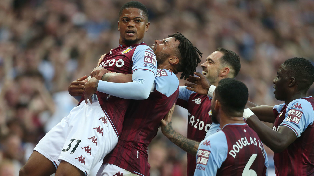 BIRMINGHAM, ENGLAND - SEPTEMBER 18: Aston Villa's Leon Bailey celebrates scoring his side's second goal during the Premier League match between Aston Villa and Everton at Villa Park on September 18, 2021 in Birmingham, England.