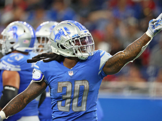 Detroit Lions running back Jamaal Williams (30) reacts after a play during an NFL football game between the Detroit Lions and the San Francisco 49ers in Detroit, Michigan USA, on Sunday, September 12, 2021.