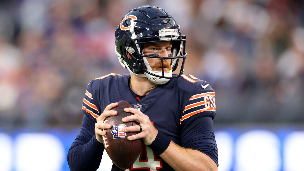 INGLEWOOD, CALIFORNIA - SEPTEMBER 12: Andy Dalton #14 of the Chicago Bears looks down field during a 34-14 loss to the Los Angeles Rams at SoFi Stadium on September 12, 2021 in Inglewood, California.