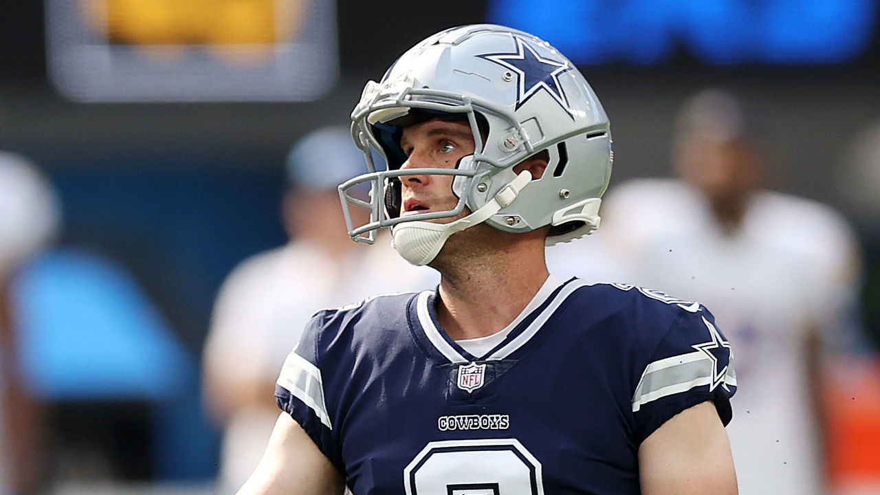 INGLEWOOD, CALIFORNIA - SEPTEMBER 19: Kicker Greg Zuerlein #2 of the Dallas Cowboys kicks a FG in the fourth quarter to put the Cowboys up 17-14 in the game against the Los Angeles Chargers at SoFi Stadium on September 19, 2021 in Inglewood, California.