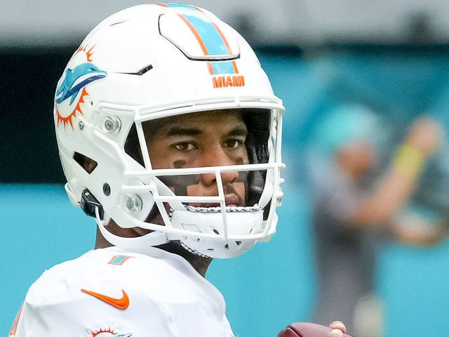 MIAMI GARDENS, FL - SEPTEMBER 19: Miami Dolphins quarterback Tua Tagovailoa (1) before the NFL Football match between the Miami Dolphins and Buffalo Bills on September 19th, 2021 at Hard Rock Stadium in Miami, FL.