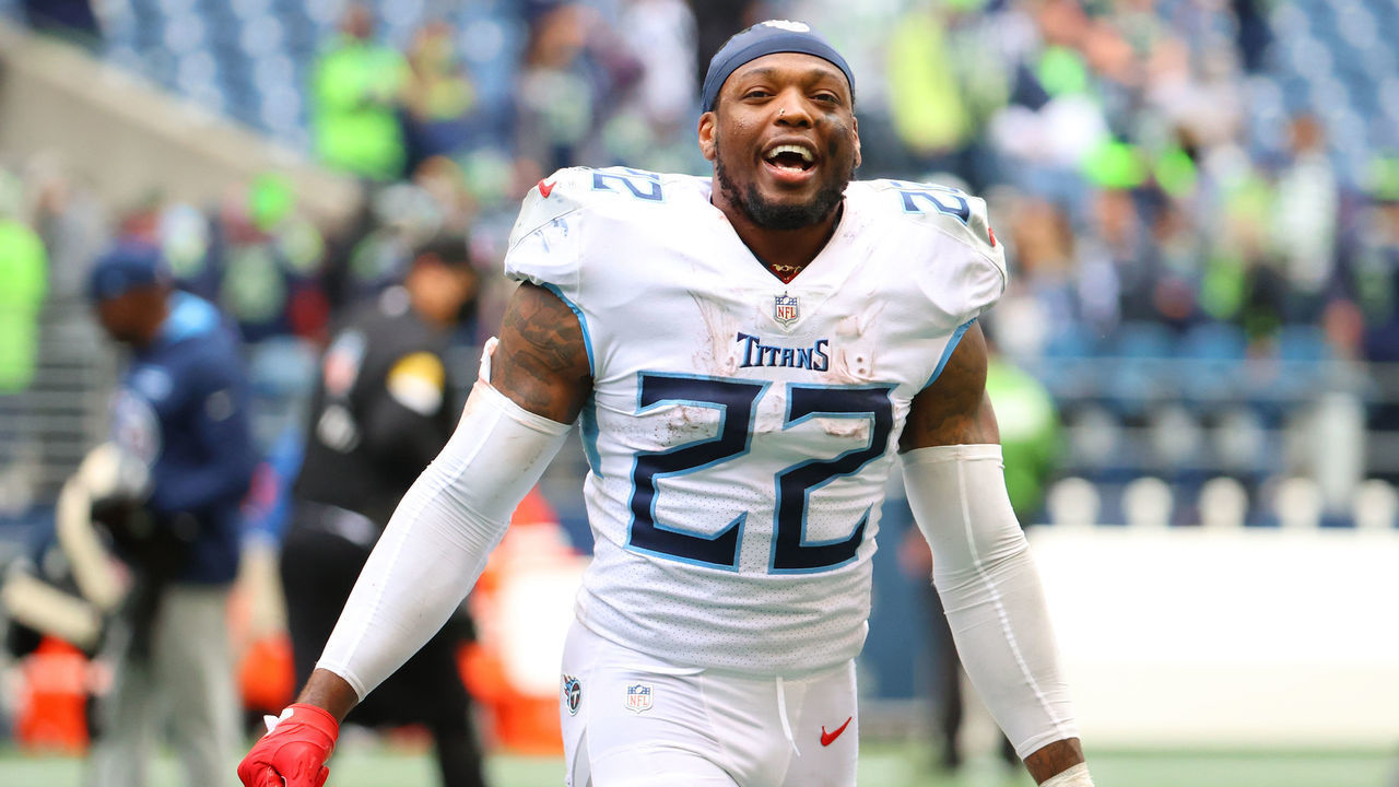 SEATTLE, WASHINGTON - SEPTEMBER 19: Derrick Henry #22 of the Tennessee Titans celebrates after the 33-30 overtime win against the Seattle Seahawks at Lumen Field on September 19, 2021 in Seattle, Washington.