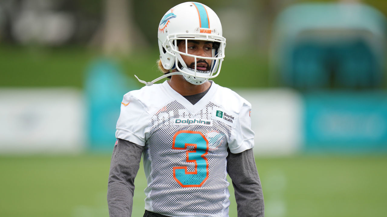 MIAMI GARDENS, FLORIDA - AUGUST 24: Wide Receiver William V. Fuller #3 of the Miami Dolphins looks on during Training Camp at Baptist Health Training Complex on August 24, 2021 in Miami Gardens, Florida.