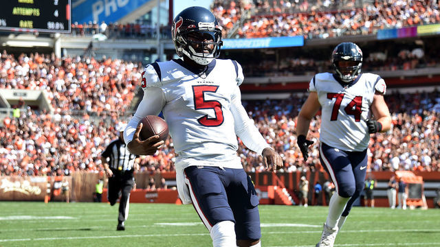 CLEVELAND, OHIO - SEPTEMBER 19: Quarterback Tyrod Taylor #5 of the Houston Texans runs the ball for a touchdown during the first half in the game against the Cleveland Browns at FirstEnergy Stadium on September 19, 2021 in Cleveland, Ohio.