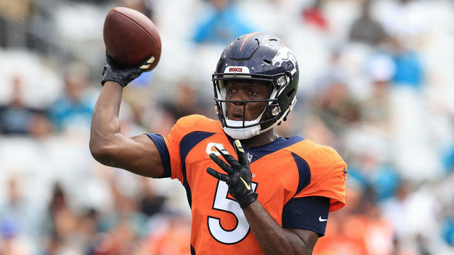 JACKSONVILLE, FLORIDA - SEPTEMBER 19: Teddy Bridgewater #5 of the Denver Broncos attempts a pass during the game against the Jacksonville Jaguars at TIAA Bank Field on September 19, 2021 in Jacksonville, Florida.