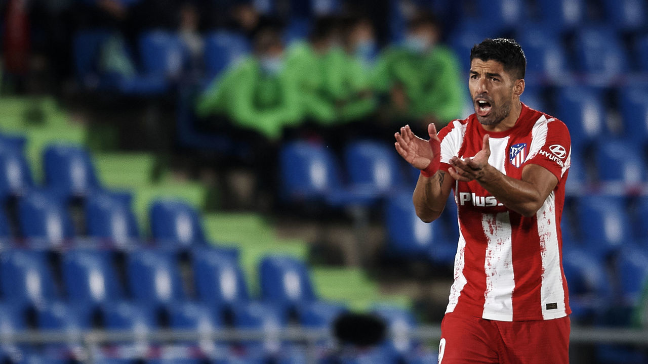 Luis Suarez of Atletico Madrid celebrates after scoring his sides first goal during the La Liga Santander match between Getafe CF and Club Atletico de Madrid at Coliseum Alfonso Perez on September 21, 2021 in Getafe, Spain.