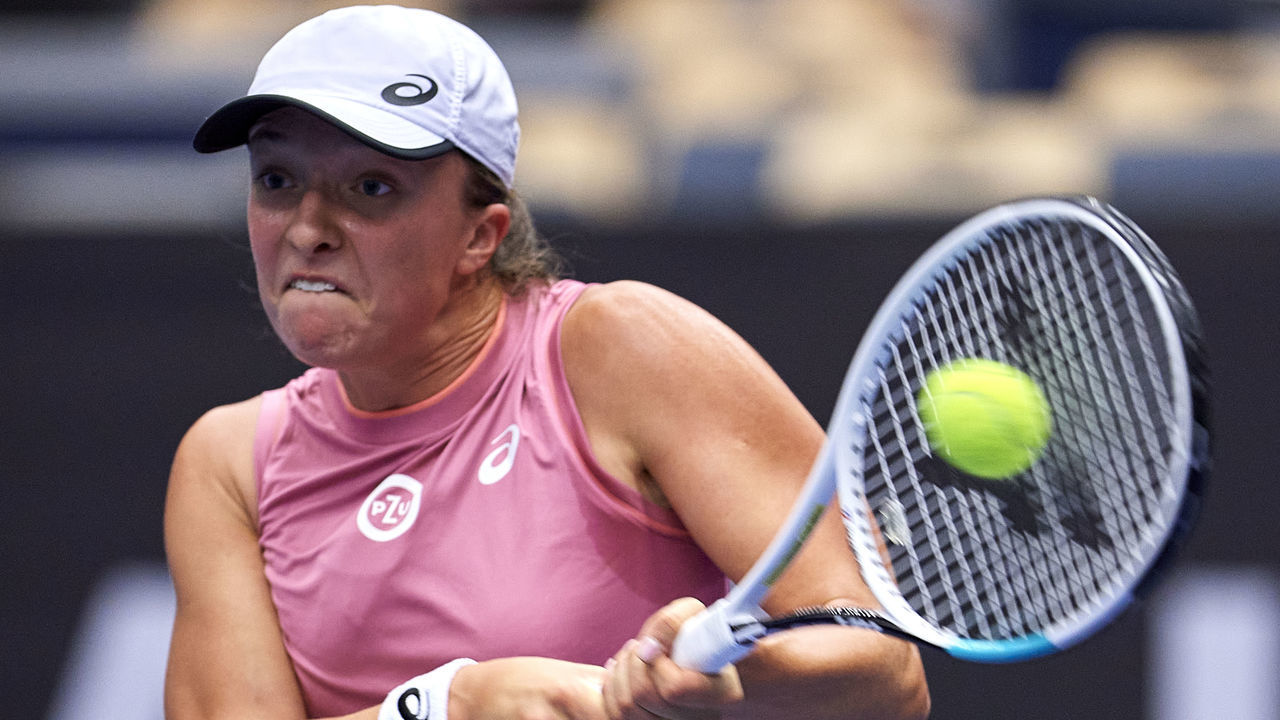 OSTRAVA, CZECH REPUBLIC - SEPTEMBER 22: Iga Swiatek from Poland plays backhand in her Round of 16 Singles match against Yulia Putintseva from Kazakhastan during Day 3 of the J&T Banka Ostrava Open 2021 on September 22, 2021 in Ostrava, Czech Republic.
