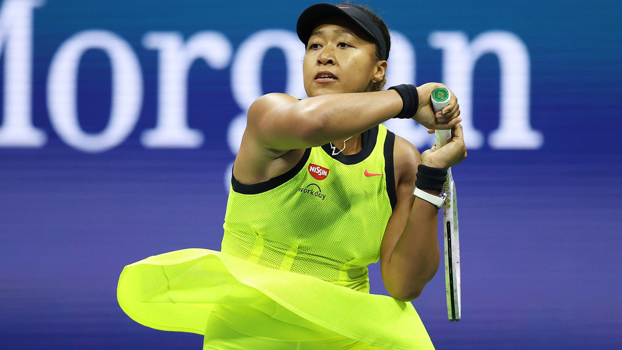 NEW YORK, NEW YORK - SEPTEMBER 03: Naomi Osaka of Japan returns against Leylah Fernandez of Canada during her Women's Singles third round match on Day Five of the US Open at USTA Billie Jean King National Tennis Center on September 03, 2021 in New York City.