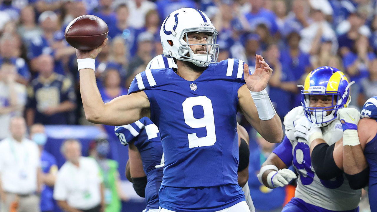 INDIANAPOLIS, INDIANA - SEPTEMBER 19: Jacob Eason #9 of the Indianapolis Colts against the Los Angeles Rams at Lucas Oil Stadium on September 19, 2021 in Indianapolis, Indiana.