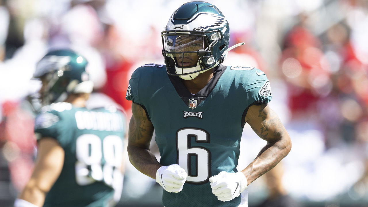 PHILADELPHIA, PA - SEPTEMBER 19: DeVonta Smith #6 of the Philadelphia Eagles looks on against the San Francisco 49ers at Lincoln Financial Field on September 19, 2021 in Philadelphia, Pennsylvania.
