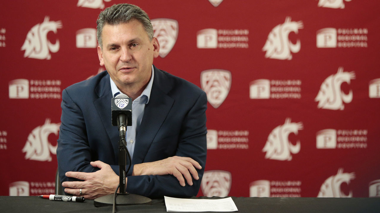 PULLMAN, WASHINGTON - DECEMBER 15: Head coach Kyle Smith of the Washington State Cougars talks to the media after the game against the UC-Riverside Highlanders at Beasley Coliseum on December 15, 2019 in Pullman, Washington. Washington State defeats UC-Riverside 70-56.