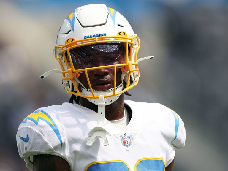 Check out Chargers CB Asante Samuel Jr.'s first NFL interception