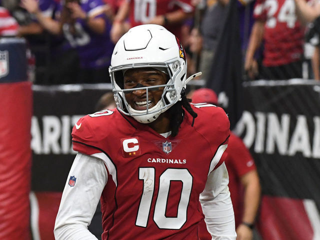 DeAndre Hopkins of the Arizona Cardinals celebrates after scoring a News  Photo - Getty Images