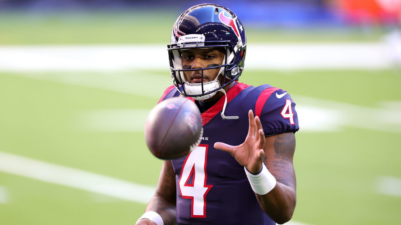 HOUSTON, TEXAS - JANUARY 03: Deshaun Watson #4 of the Houston Texans in action against the Tennessee Titans during a game at NRG Stadium on January 03, 2021 in Houston, Texas.