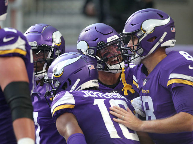 Kirk Cousins, Minnesota Vikings beat Seattle Seahawks 30-17