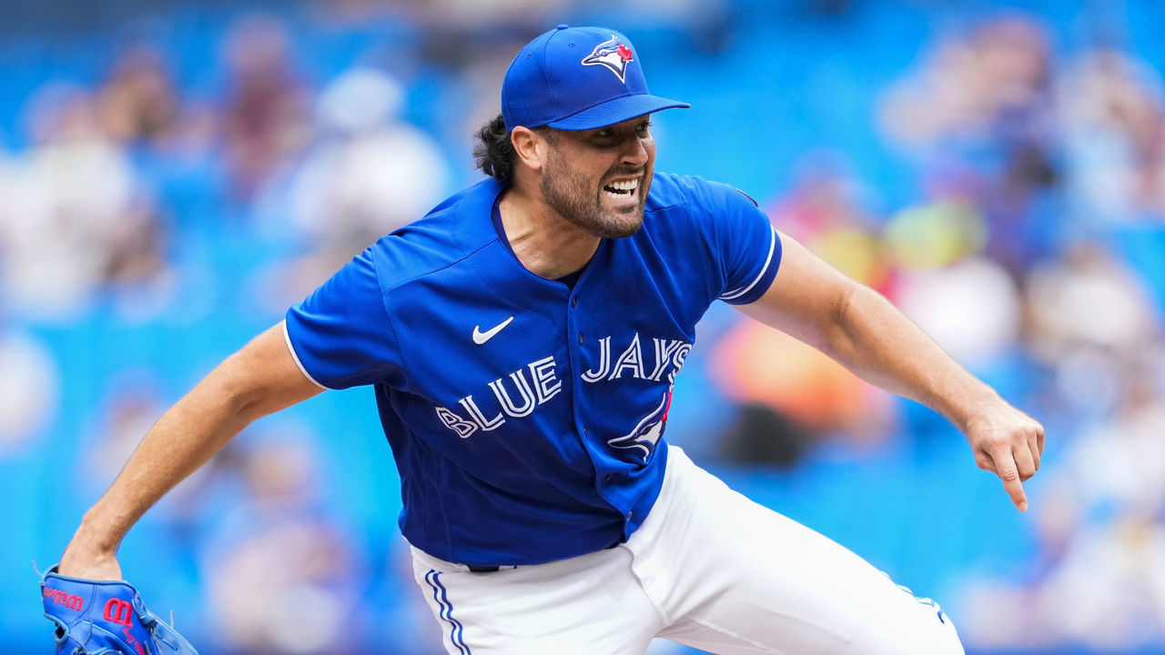TORONTO, ONTARIO - SEPTEMBER 15: Robbie Ray #38 of the Toronto Blue Jays pitches to the Tampa Bay Rays during their MLB game at the Rogers Centre on September 15, 2021 in Toronto, Ontario, Canada.