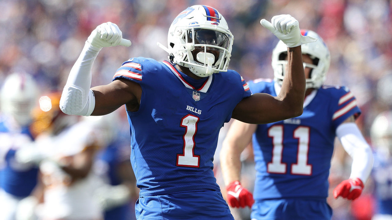 ORCHARD PARK, NEW YORK - SEPTEMBER 26: Emmanuel Sanders #1 of the Buffalo Bills celebrates after making a catch in the second quarter of the game against the Washington Football Team at Highmark Stadium on September 26, 2021 in Orchard Park, New York.