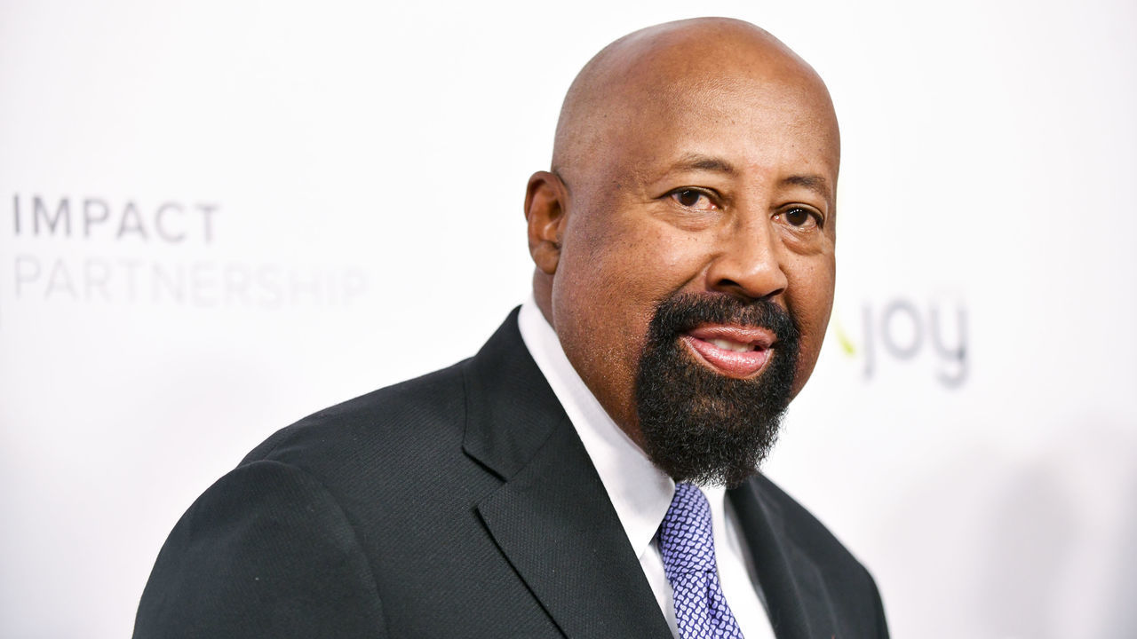 BEVERLY HILLS, CALIFORNIA - AUGUST 20: Mike Woodson attends the Harold and Carole Pump Foundation Gala at The Beverly Hilton on August 20, 2021 in Beverly Hills, California.