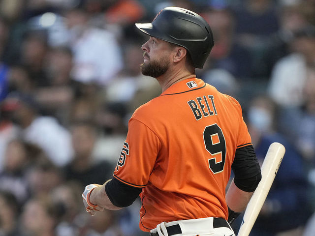 Brandon Belt accepted the Giants' qualifying offer, and it's good for