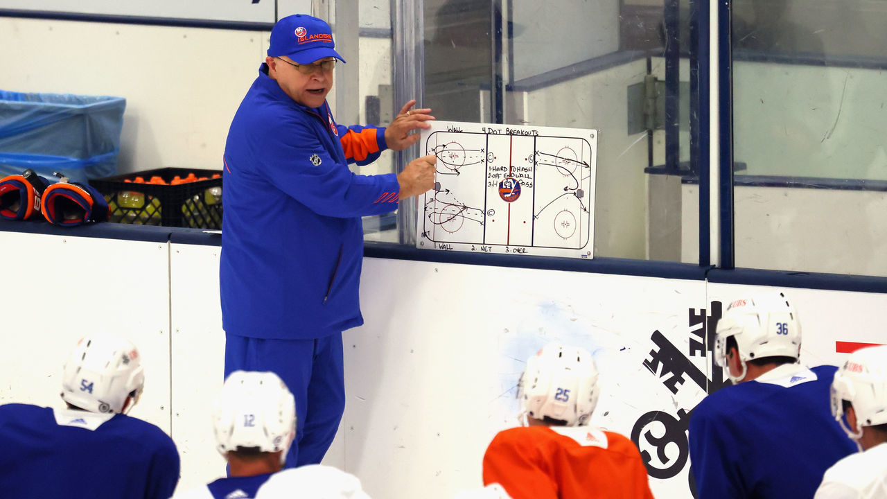 EAST MEADOW, NEW YORK - SEPTEMBER 23: Head coach Barry Trotz of the New York Islanders conducts practice at the Northwell Health Ice Center at Eisenhower Park on September 23, 2021 in East Meadow, New York.