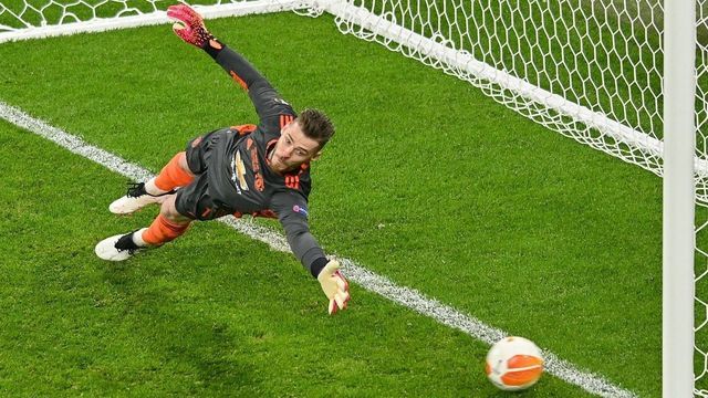 David De Gea of Manchester United tires to make a save during penalty shootout during the UEFA Europa League final match between Villarreal CF and Manchester United in Gdansk, Poland, May 26, 2021.