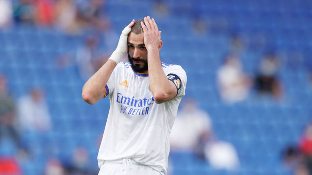 CORNELLA, SPAIN - OCTOBER 3: Karim Benzema of Real Madrid disappointed during the La Liga Santander match between Espanyol v Real Madrid at the RCDE Stadium on October 3, 2021 in Cornella Spain