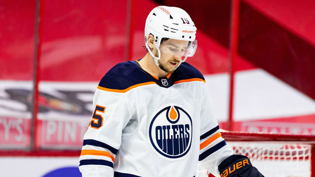 OTTAWA, ON - APRIL 08: Edmonton Oilers Right Wing Josh Archibald (15) after a whistle during second period National Hockey League action between the Edmonton Oilers and Ottawa Senators on April 8, 2021, at Canadian Tire Centre in Ottawa, ON, Canada.