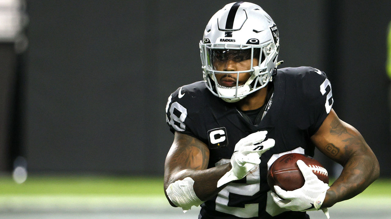 Raiders running back Josh Jacobs questionable for Chargers - The